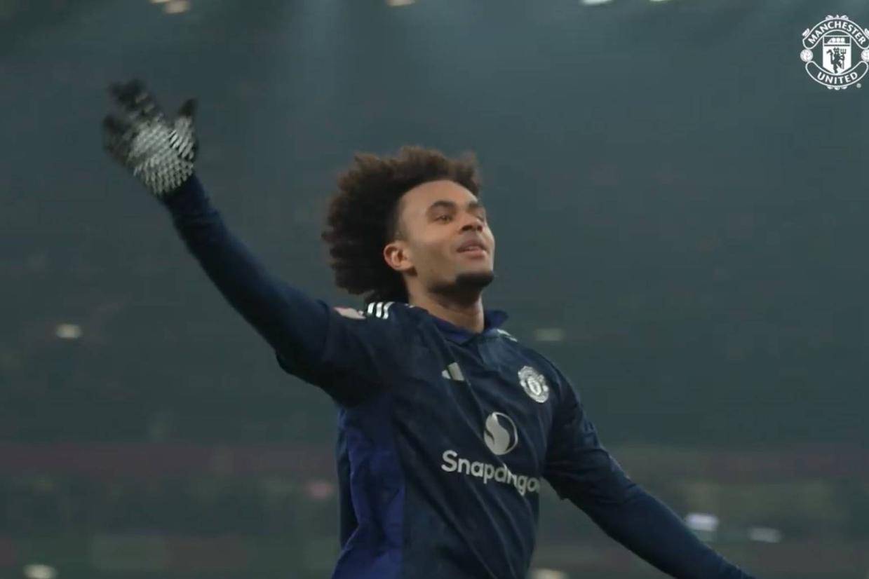 贝蒂斯欲再租曼联一人，重现安东尼交易！阿莫林暗示要强留两替补